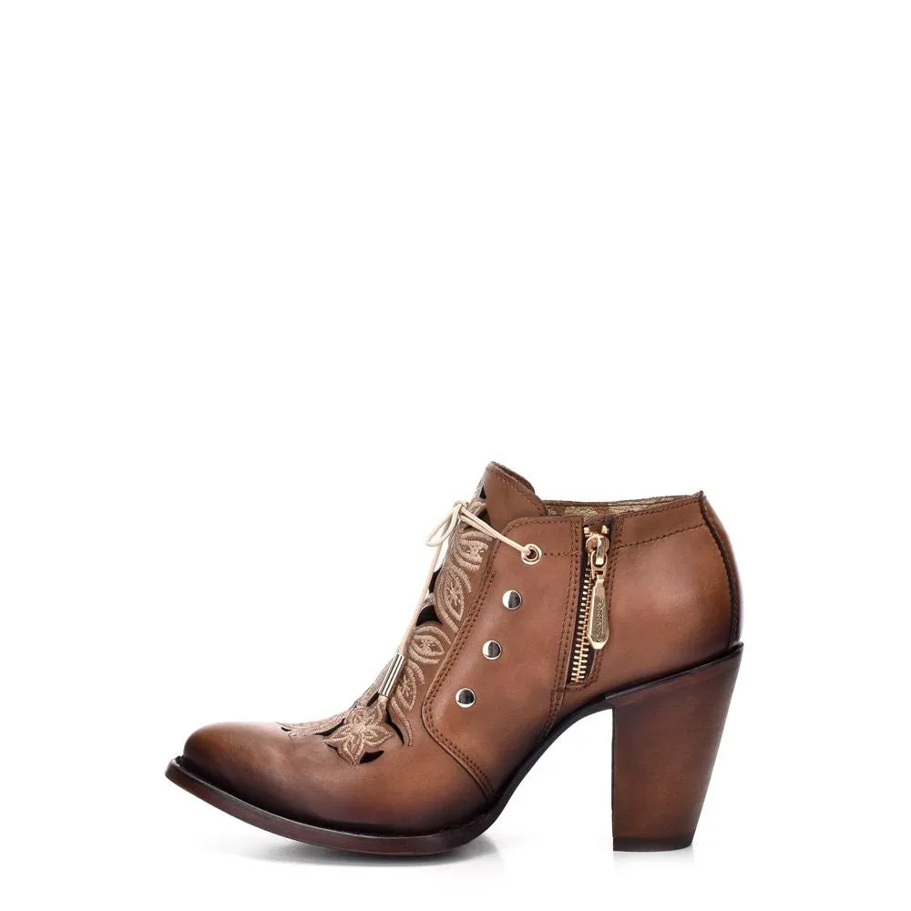 3F27RS - Cuadra maple western embroidered leather ankle boots for women