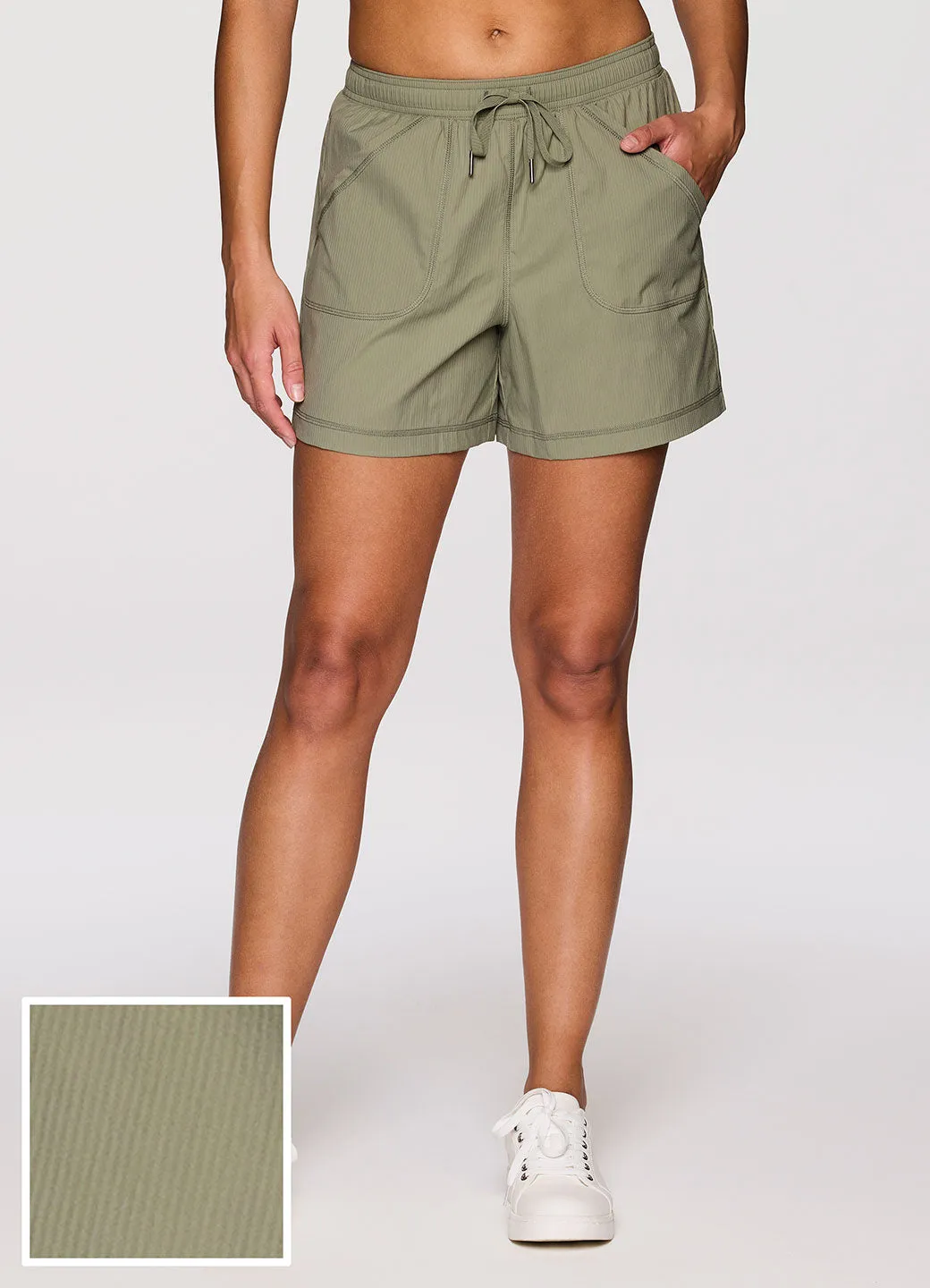 Birdie Textured Walking Short