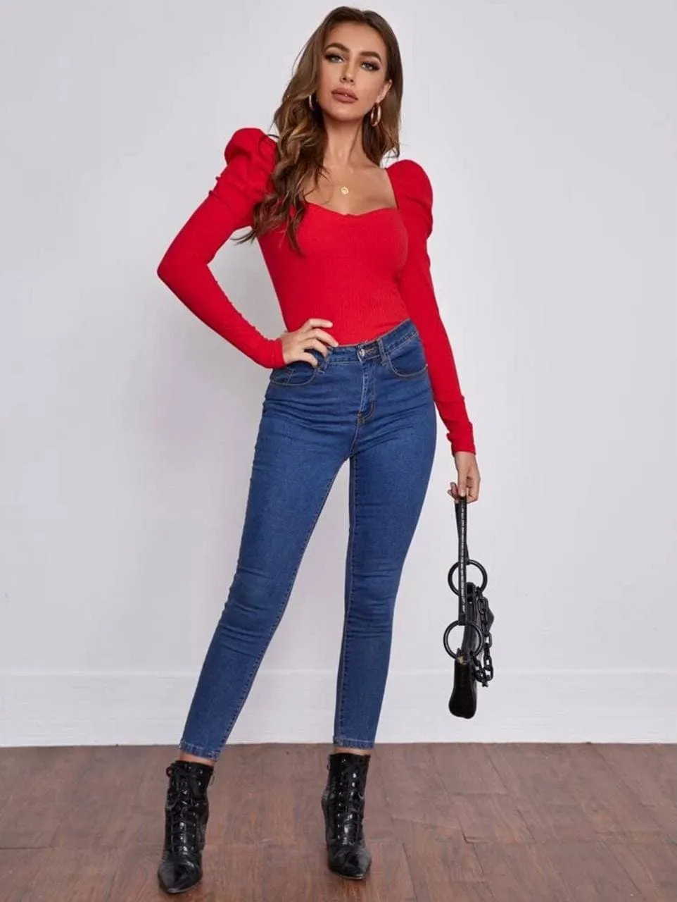 Mary Sweetheart Neck Leg-of-mutton Sleeve Top