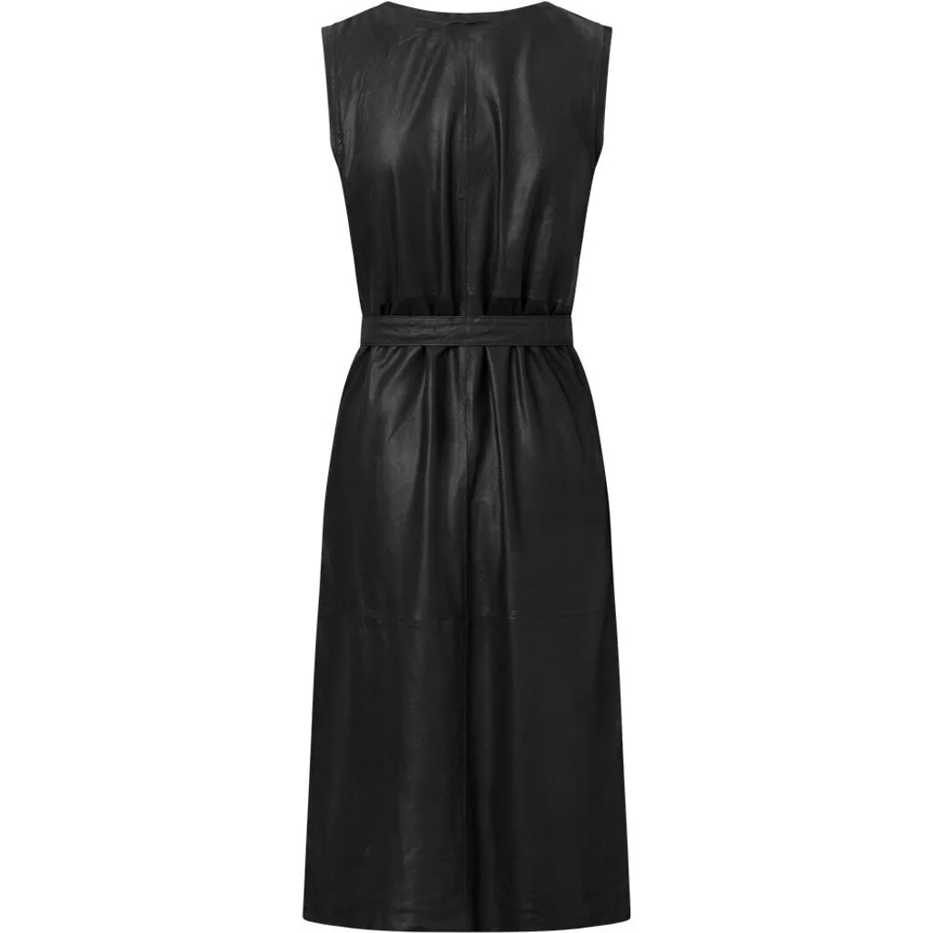 Maxi dress in soft, delicious and light leather quality / 50862 - Black (Nero)