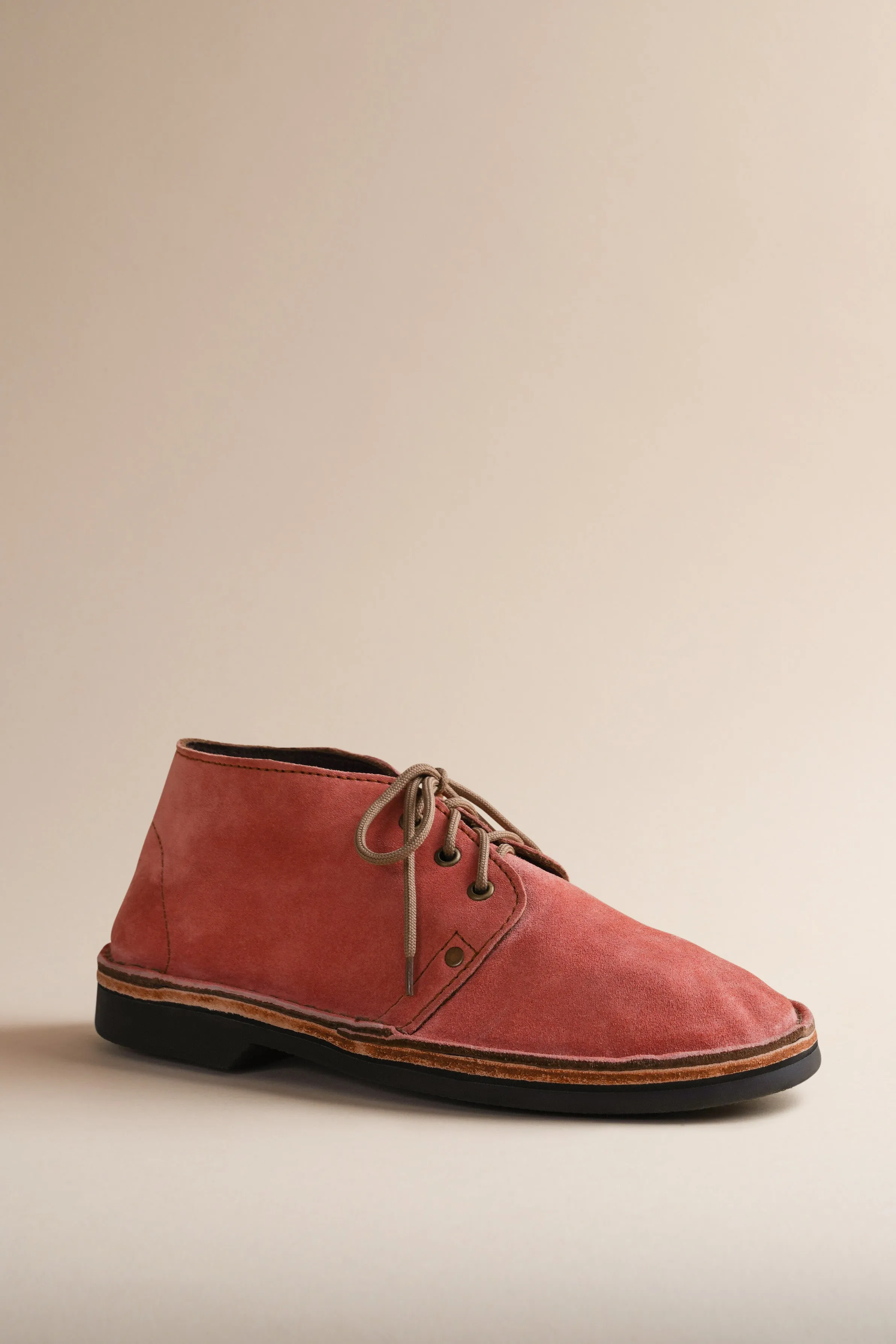 Suede Erongo Vellies in Grapefruit