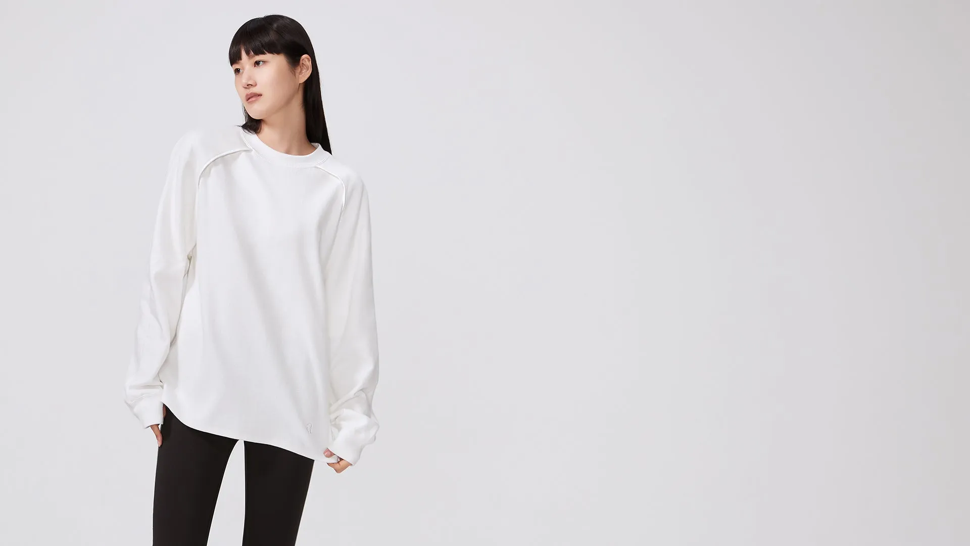 White Yoyogi Sweatshirt